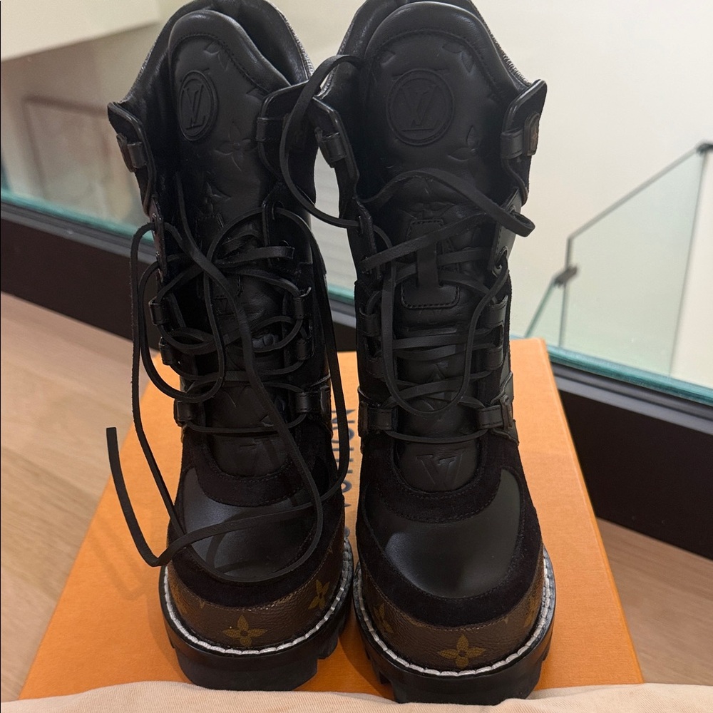 Louis Vuitton Black and Brown Monogram High-Heel Lace-Up Boots - Picture 2 of 4
